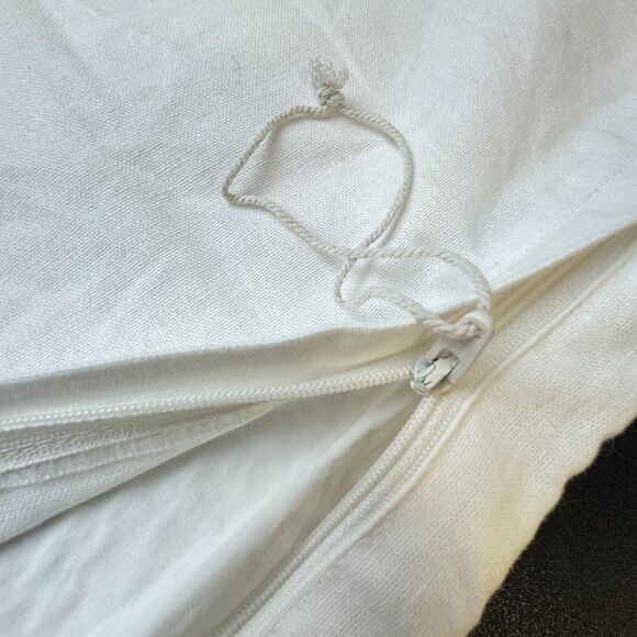 Pottery Barn Teen Golden Stripe Pillow Cover White Metallic Gold Hand Knit NEW - Picture 9 of 11